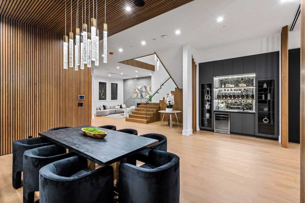 Custom Builder Elgin IL